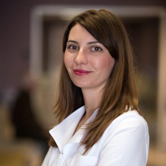 Dr. Butnaru Alexandra
