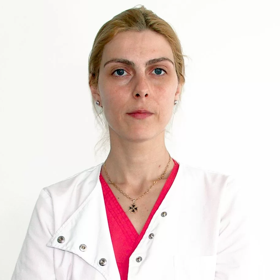 Dr. Hamza Andreea