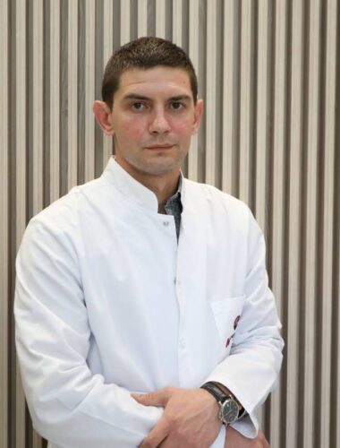 Dr. Coroleuca Catalin