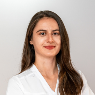 Dr. Iusco Isabela Andreea