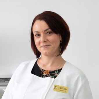 Dr. Serban Cristina