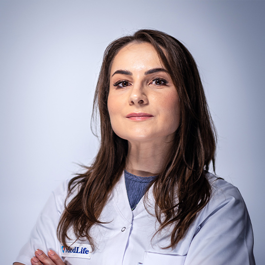 Dr. Maris Oana