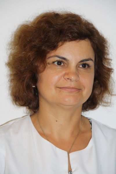 Dr. Zamfir Anne-Marie