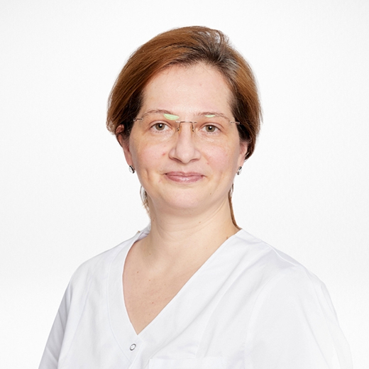 Dr. Saviuc Elena