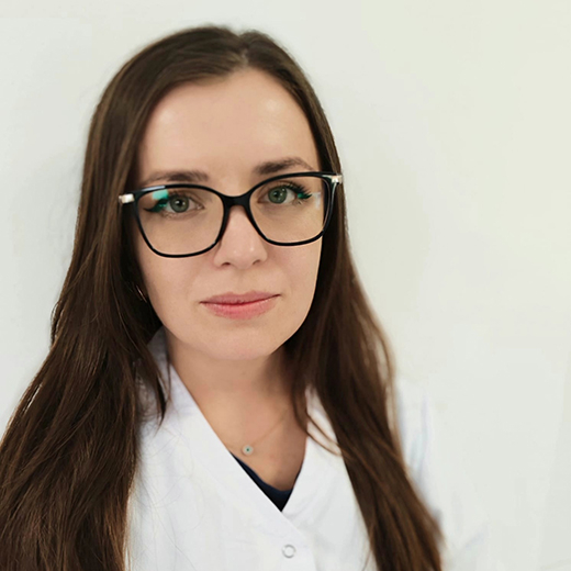 Dr. Voinovan Ana Patricia